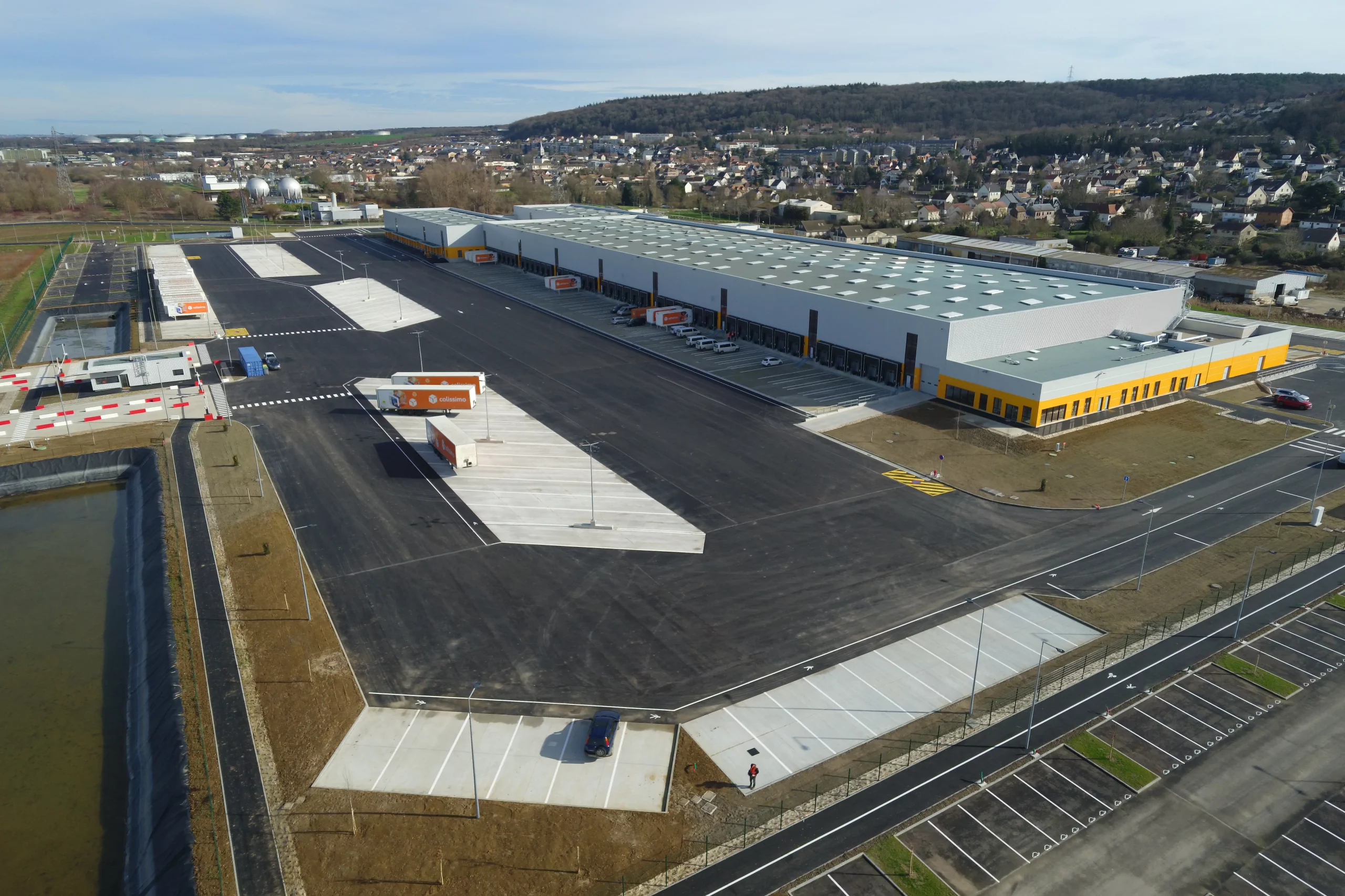 Spie batignolles Le Foll TP plateforme logistique colissimo